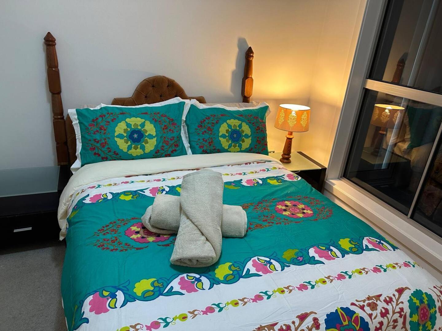 2 Bedroom Near Nepean Hospital & Penrith Apartment